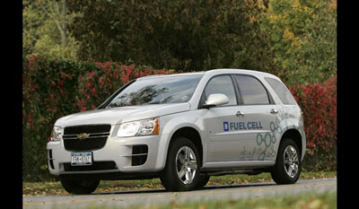 General Motors Hydrogen4 - Chevrolet Hydrogen Fuel Cell Equinox Prototypes 2008 1